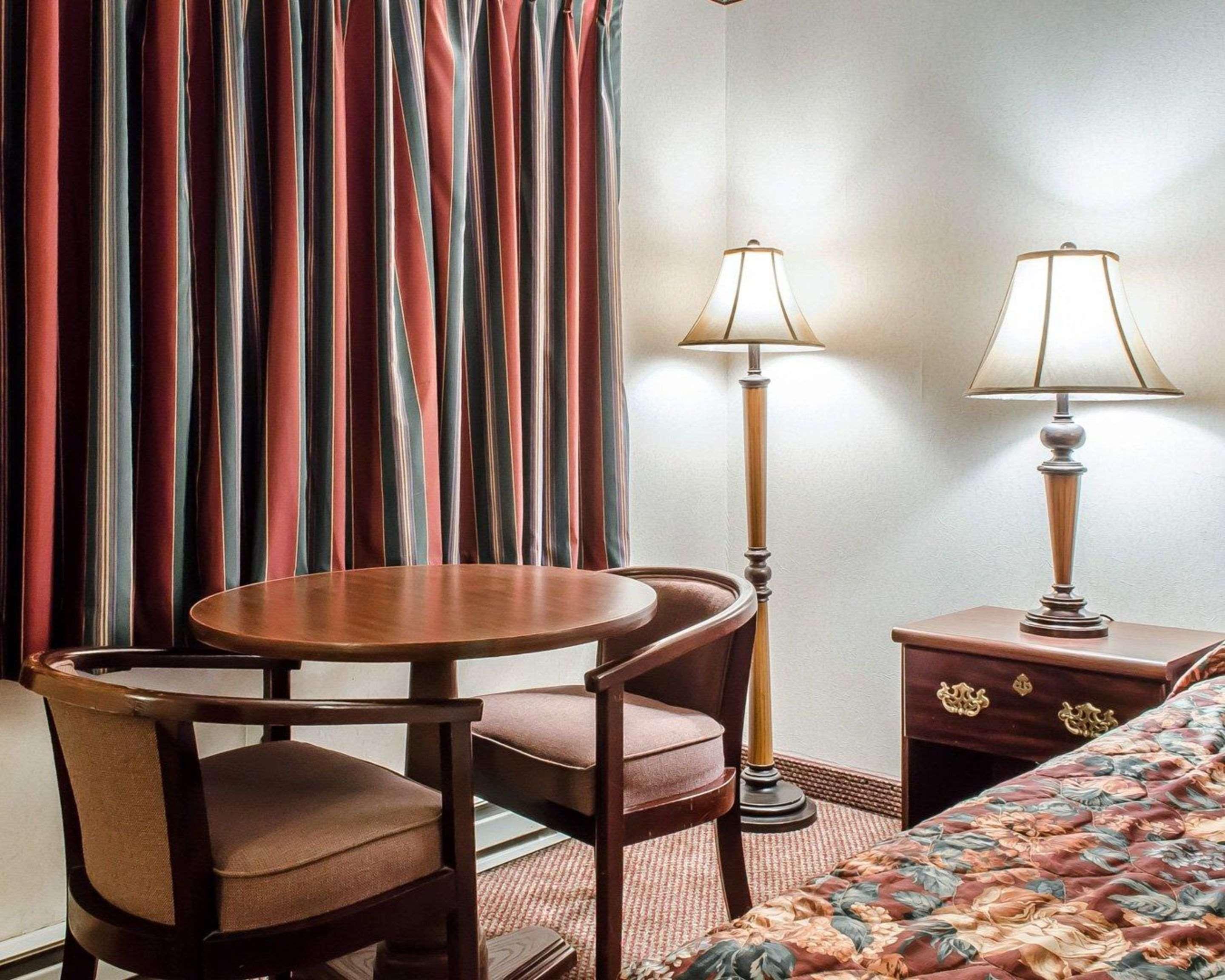 Econo Lodge Frackville Εξωτερικό φωτογραφία